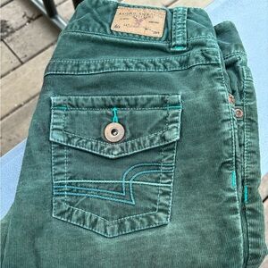 listing-status-banner